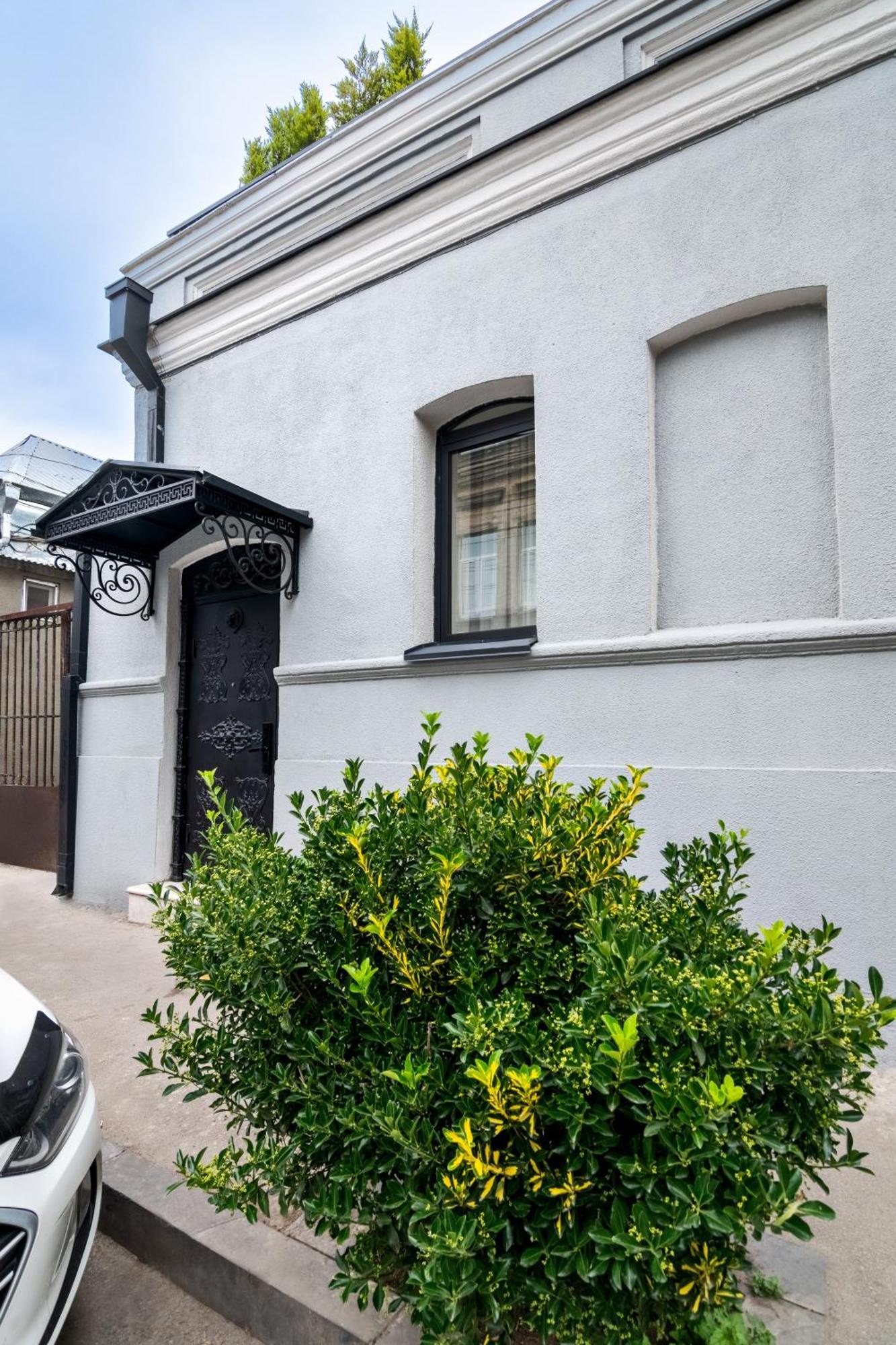 Apartment Luxury In Old With Terrace