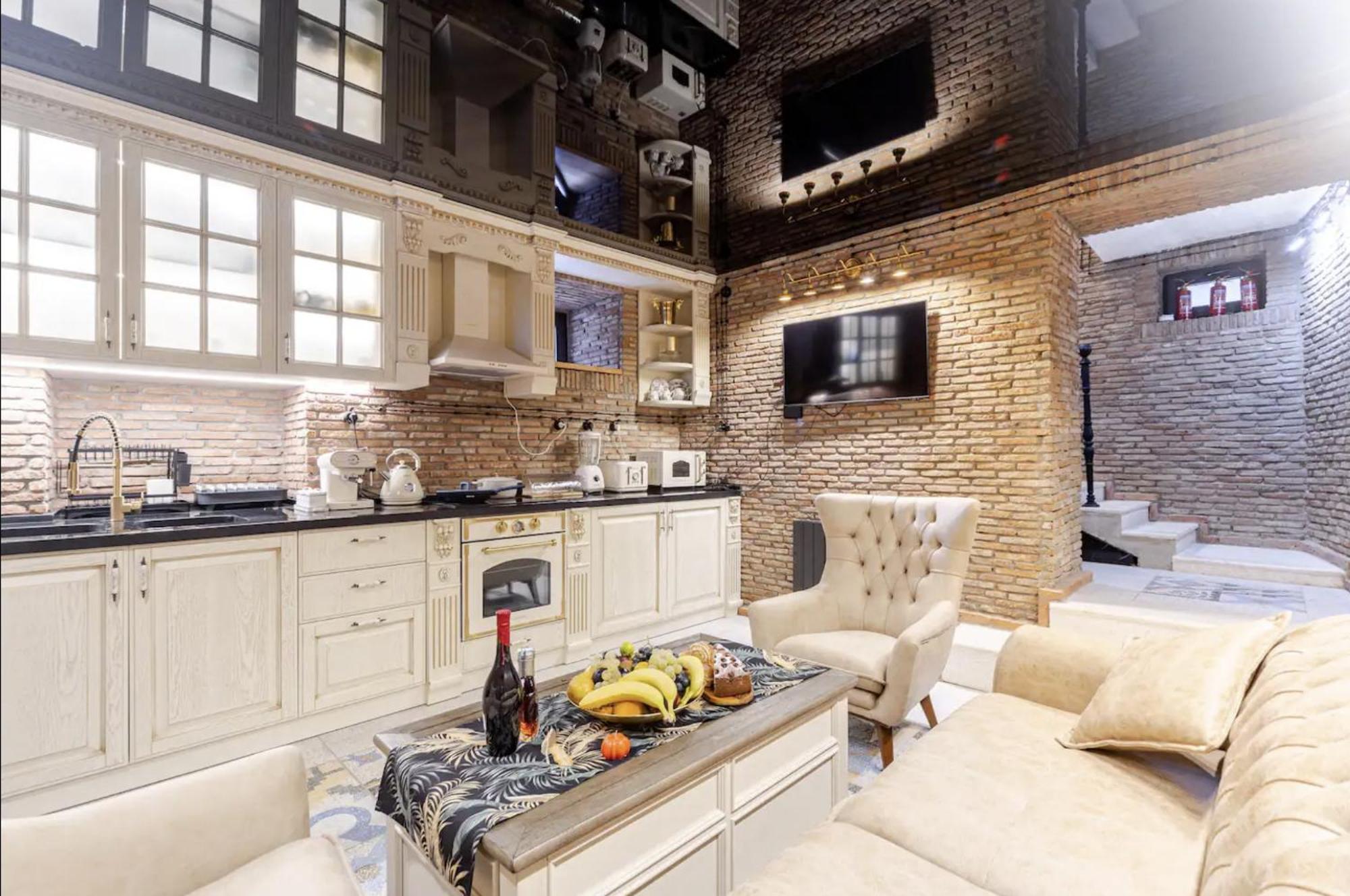 Apartment Luxury In Old With Terrace *