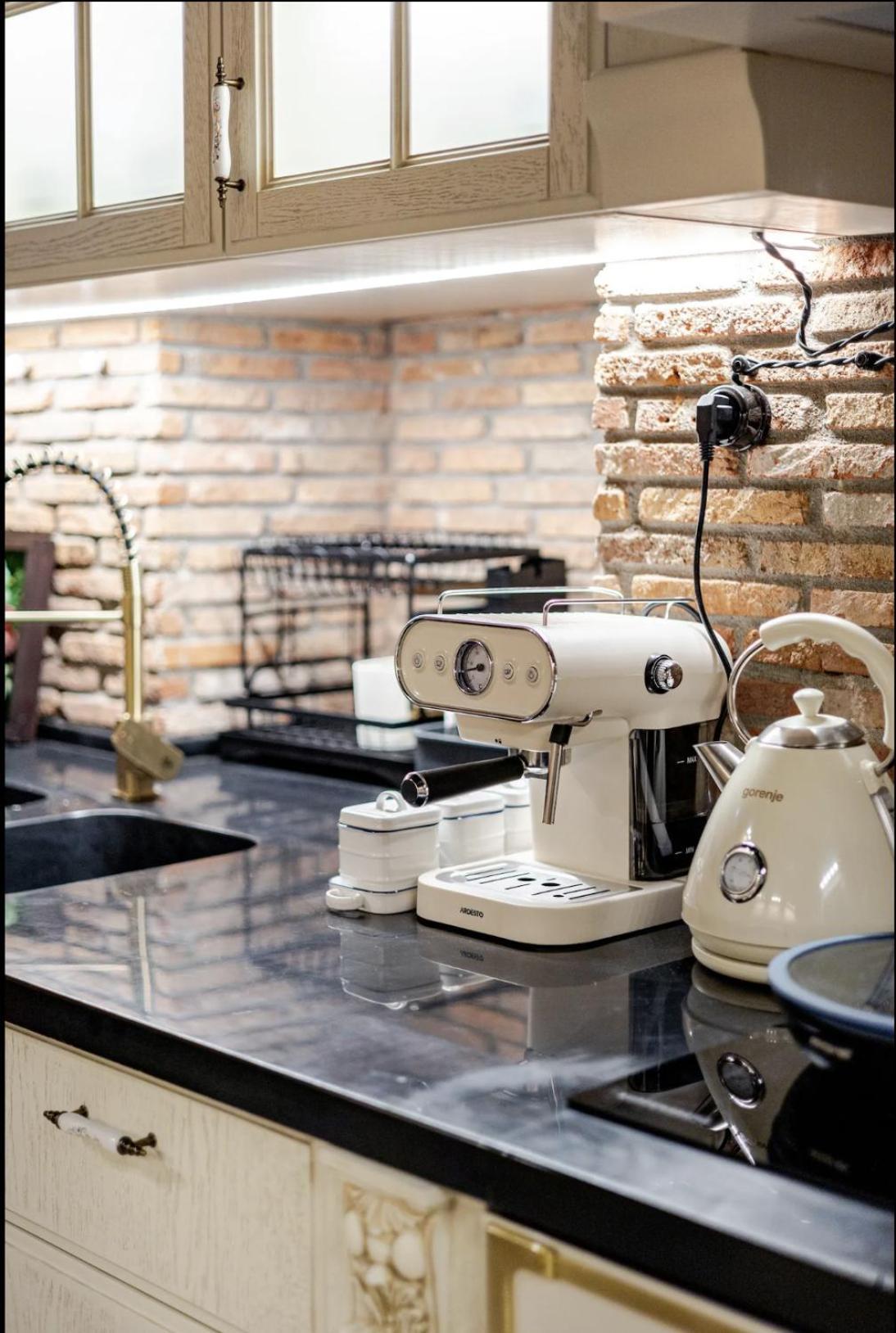 Luxury In Old With Terrace * تبليسي