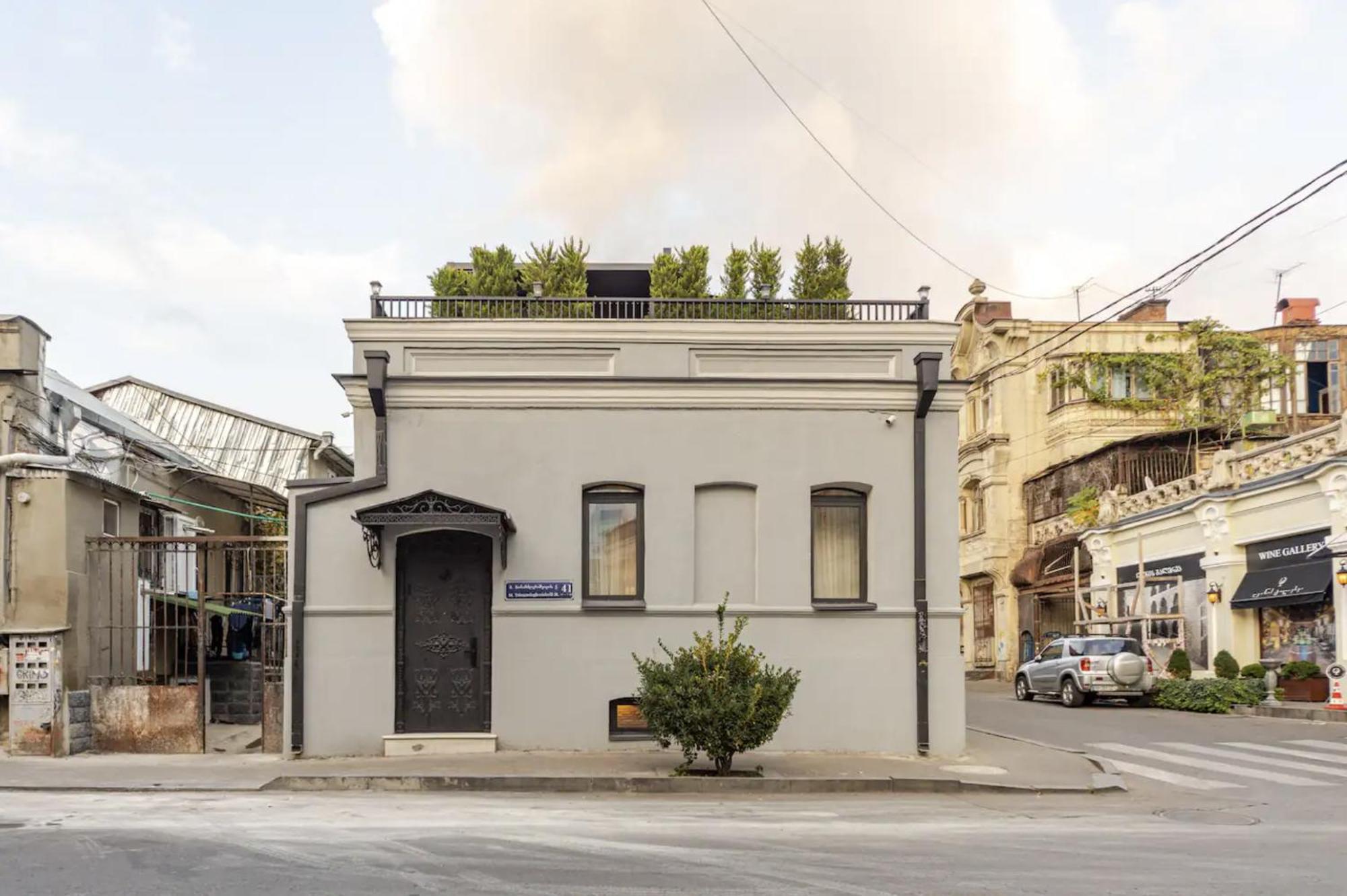 Luxury In Old With Terrace