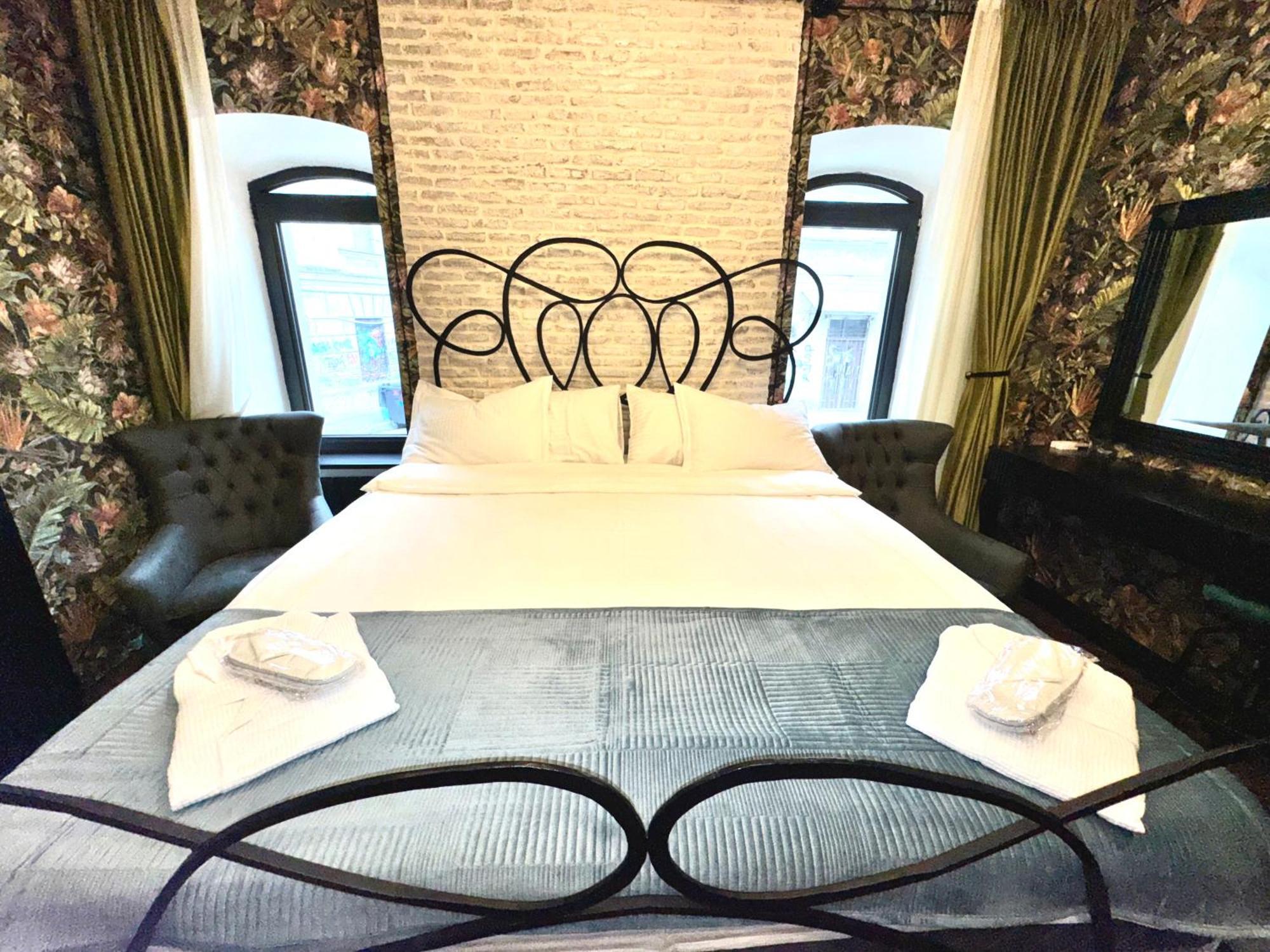 شقة Luxury In Old With Terrace تبليسي